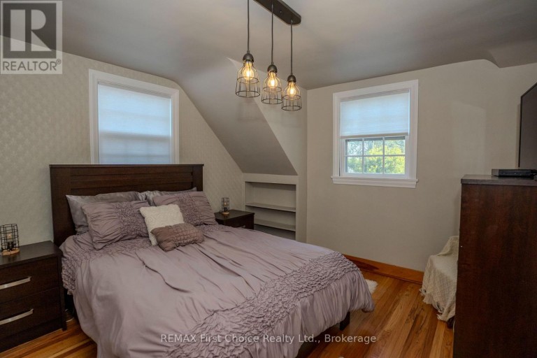 746 NORAH STREET S, Thunder Bay (Westfort), Ontario, P7E1P7