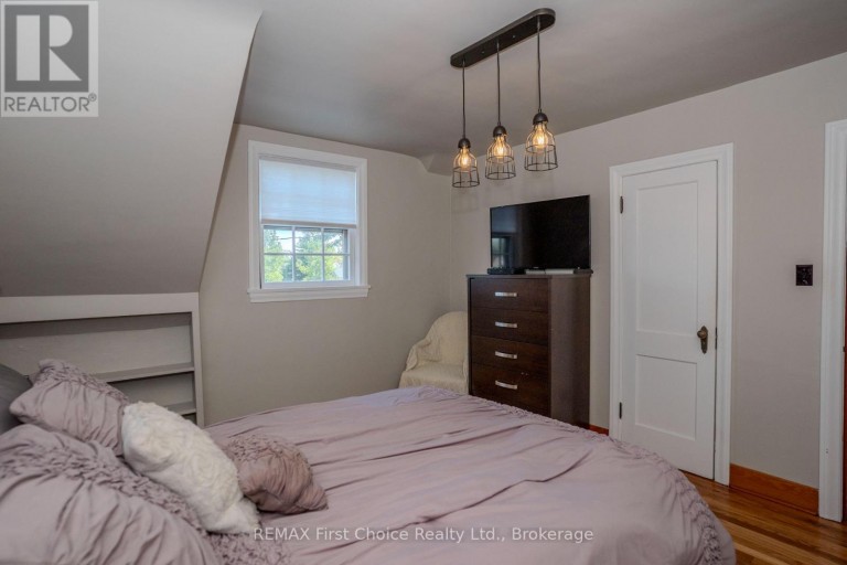 746 NORAH STREET S, Thunder Bay (Westfort), Ontario, P7E1P7