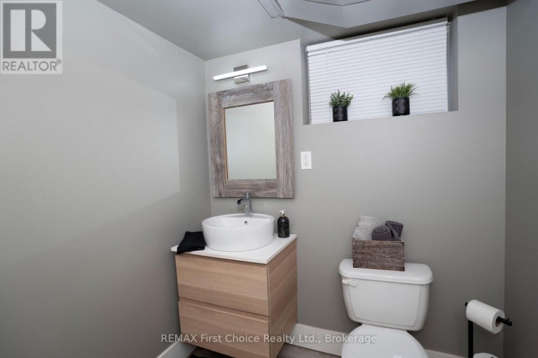 746 NORAH STREET S, Thunder Bay (Westfort), Ontario, P7E1P7