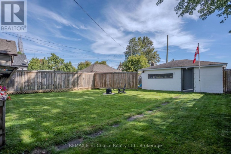 746 NORAH STREET S, Thunder Bay (Westfort), Ontario, P7E1P7