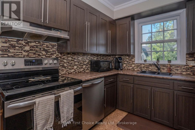 746 NORAH STREET S, Thunder Bay (Westfort), Ontario, P7E1P7