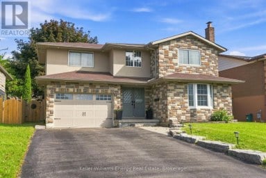 1014 PINETREE COURT Oshawa (Eastdale) Ontario photo 1