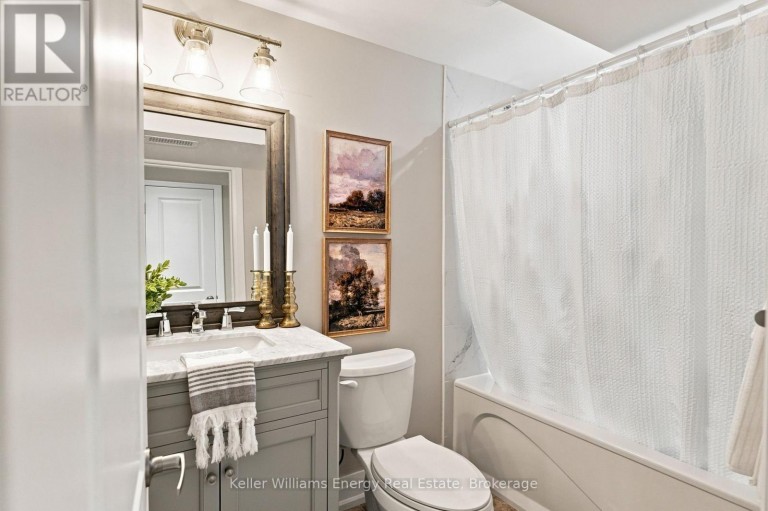1014 PINETREE COURT, Oshawa (Eastdale), Ontario, L1K1P4