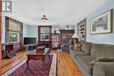 594 FRED BROWN ROAD, Loyalist (Lennox And Addington - South) Ontario