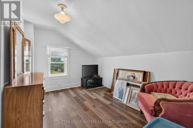 594 FRED BROWN ROAD, Loyalist (Lennox And Addington - South) Ontario
