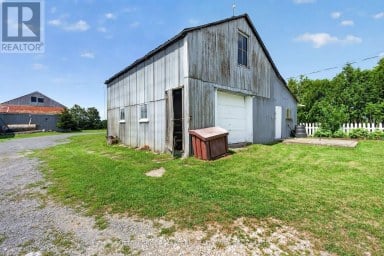 594 FRED BROWN ROAD, Loyalist (Lennox And Addington - South) Ontario