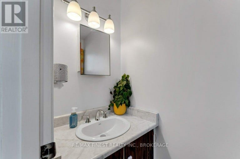 14 - 30 ADDINGTON STREET, Loyalist (Amherstview), Ontario, K7N1C5