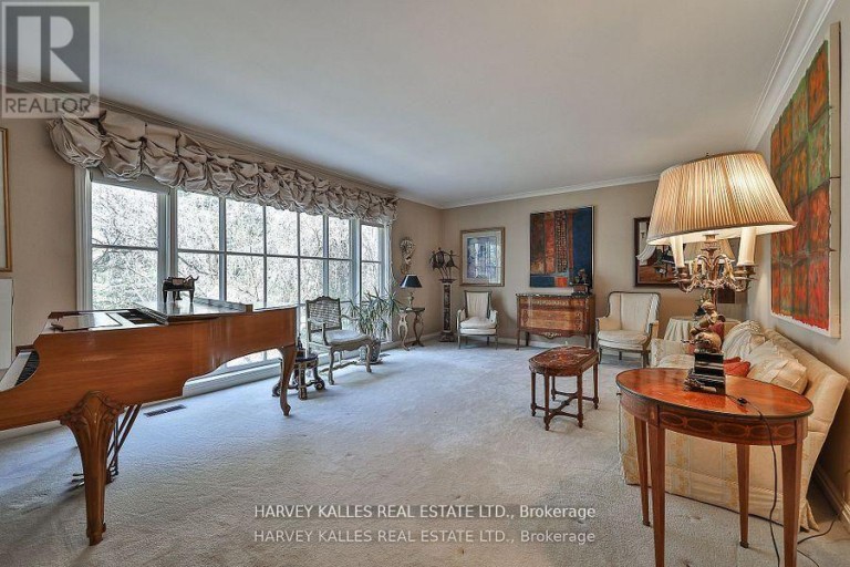 38 FIFESHIRE ROAD, Toronto (St. Andrew-Windfields), Ontario, M2L2G6