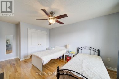 38 HARPER'S GATE WAY Whitchurch-Stouffville (Stouffville) Ontario photo 22