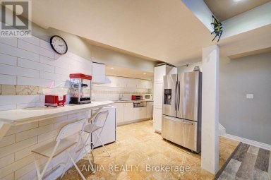 38 HARPER'S GATE WAY Whitchurch-Stouffville (Stouffville) Ontario photo 34