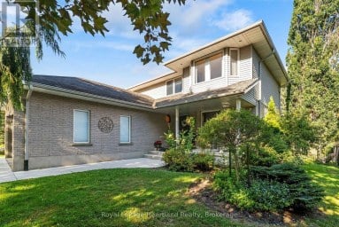 29 KAY STREET Stratford Ontario photo 3