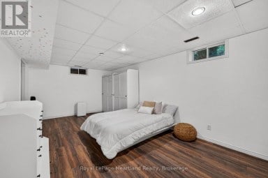 29 KAY STREET Stratford Ontario photo 31