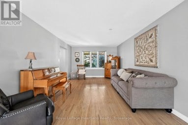 29 KAY STREET Stratford Ontario photo 7