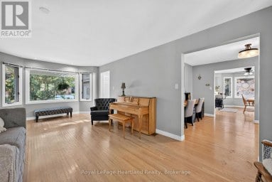 29 KAY STREET Stratford Ontario photo 9