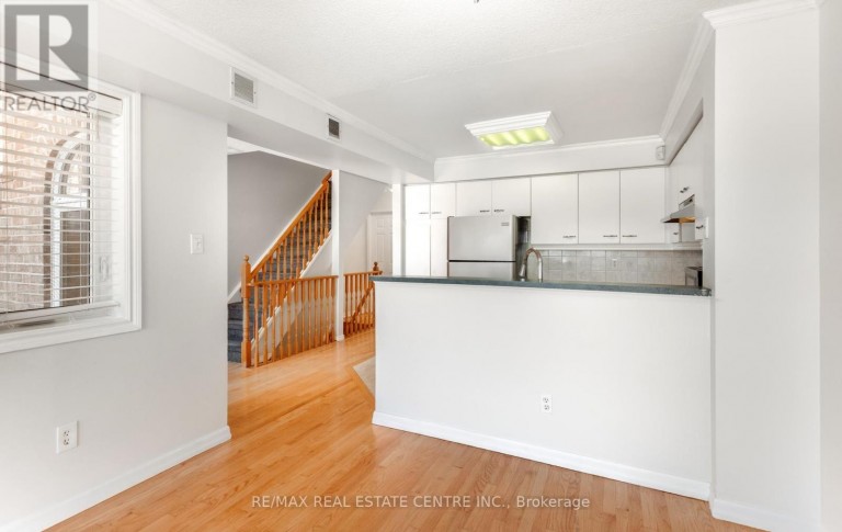 68 - 45 BRISTOL ROAD E, Mississauga (Hurontario), Ontario, L4Z3P5