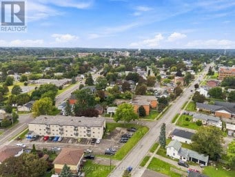 15 Nelson Street, Clarington (bowmanville) Ontario