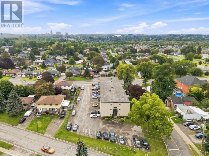 15 NELSON STREET, Clarington (Bowmanville), Ontario, L1C1C8