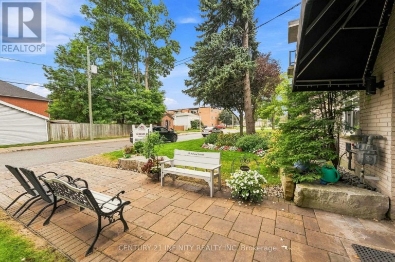 15 NELSON STREET, Clarington (Bowmanville), Ontario, L1C1C8