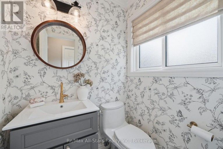 169 MARICA AVENUE, Oshawa (Centennial), Ontario, L1G3G9
