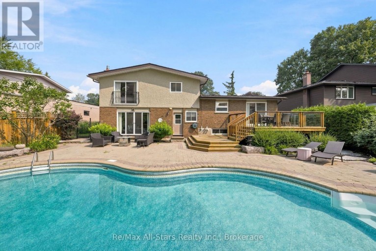 169 MARICA AVENUE, Oshawa (Centennial), Ontario, L1G3G9