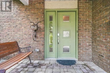 169 MARICA AVENUE Oshawa (Centennial) Ontario photo 3