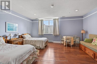402 - 20 GORE STREET, Kingston (Central City East) Ontario