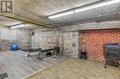 402 - 20 GORE STREET, Kingston (Central City East) Ontario
