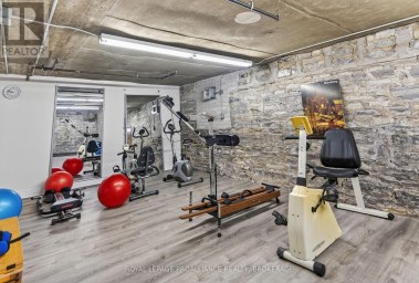 402 - 20 GORE STREET, Kingston (Central City East) Ontario