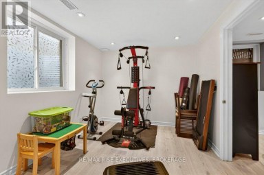 1543 PROVIDENCE CRESCENT, Kingston (City Northwest) Ontario