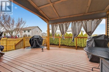 1543 PROVIDENCE CRESCENT, Kingston (City Northwest) Ontario