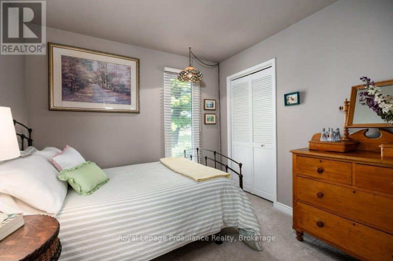 2355 COUNTY RD 3, Prince Edward County (Ameliasburg Ward), Ontario, K0K1L0