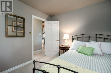 2355 COUNTY RD 3 Prince Edward County (Ameliasburg Ward) Ontario photo 30