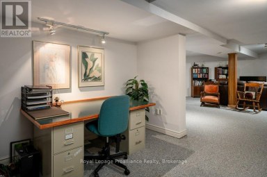 2355 COUNTY RD 3 Prince Edward County (Ameliasburg Ward) Ontario photo 41
