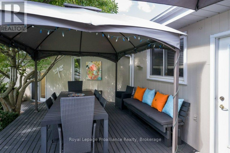 2355 COUNTY RD 3, Prince Edward County (Ameliasburg Ward), Ontario, K0K1L0