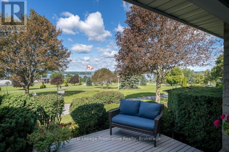 2355 COUNTY RD 3, Prince Edward County (Ameliasburg Ward), Ontario, K0K1L0