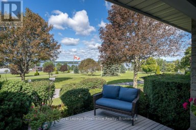 2355 COUNTY RD 3 Prince Edward County (Ameliasburg Ward) Ontario photo 8