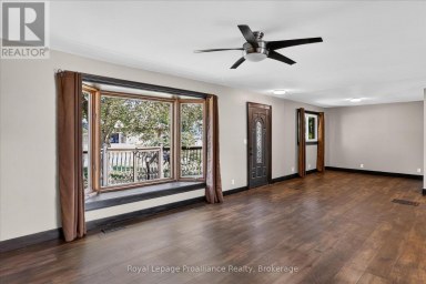 70 ELMORE STREET Trent Hills (Campbellford) Ontario photo 12