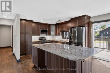 70 ELMORE STREET Trent Hills (Campbellford) Ontario photo 16