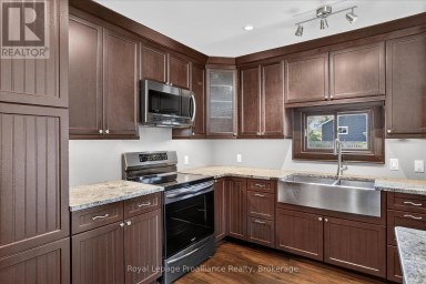 70 ELMORE STREET Trent Hills (Campbellford) Ontario photo 17