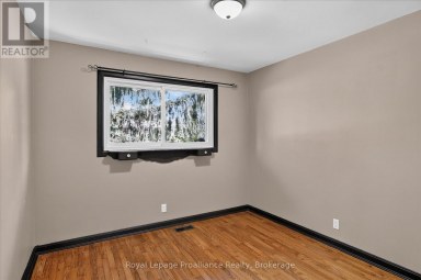 70 ELMORE STREET Trent Hills (Campbellford) Ontario photo 29