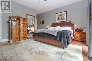 16 CRESCENT MOON LANE Kawartha Lakes (Mariposa) Ontario photo 33
