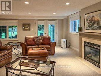 16 CRESCENT MOON LANE Kawartha Lakes (Mariposa) Ontario photo 47