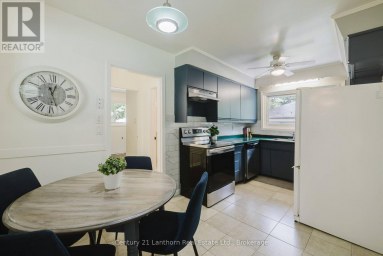 23 WOOD STREET Quinte West (Murray Ward) Ontario photo 13