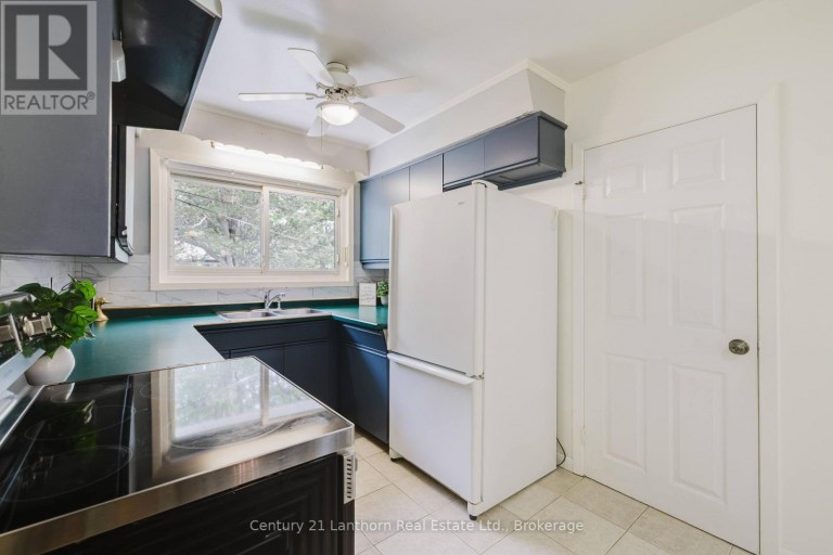 23 WOOD STREET, Quinte West (Murray Ward), Ontario, K8V5P6