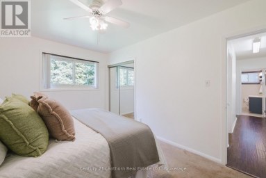 23 WOOD STREET Quinte West (Murray Ward) Ontario photo 18