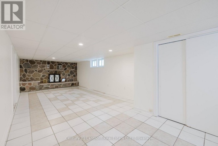 23 WOOD STREET, Quinte West (Murray Ward), Ontario, K8V5P6