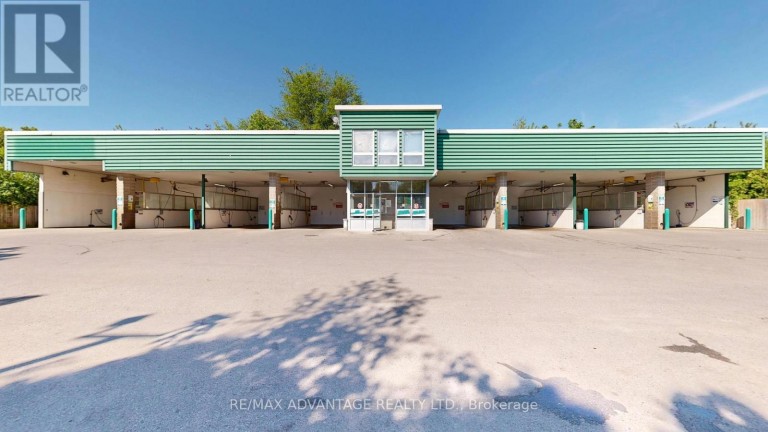 1754 Dundas Street, London East (east H), Ontario (id X13785198)