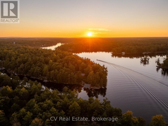 4410 MANTON LANE, Severn, Ontario, L0K1E0