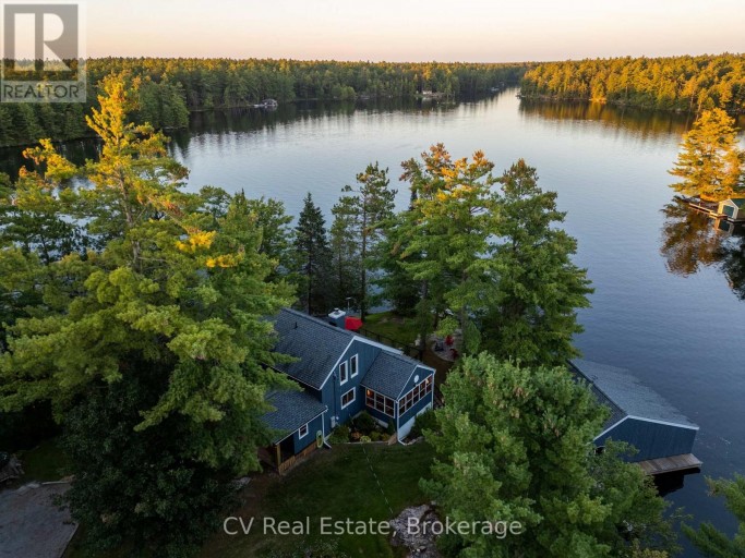 4410 MANTON LANE, Severn, Ontario, L0K1E0