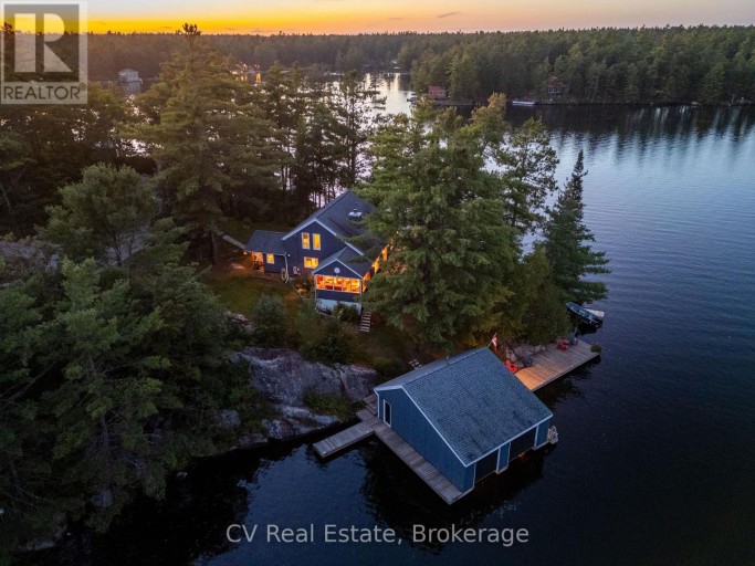 4410 MANTON LANE, Severn, Ontario, L0K1E0